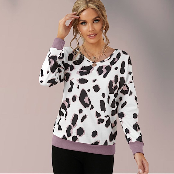 LEOPARD PRINT SWEATSHIRT - Picture 4 of 9